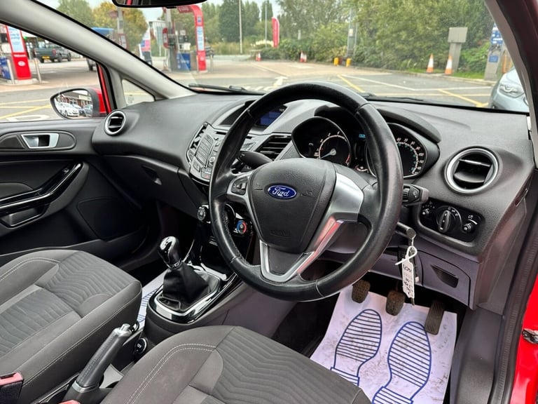 2016 Ford Fiesta 1.25 Zetec Hatchback 3dr Petrol Manual Euro 6 (82 ps) Hatchback Petrol Manual