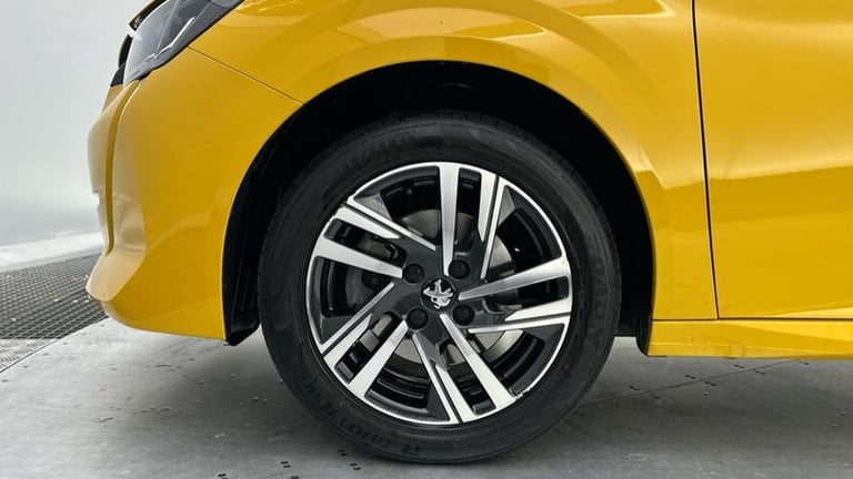 2022 Peugeot 208 1.2 PureTech Allure Premium Hatchback 5dr Petrol Manual Euro 6 (s/s) (100 p Hatc...