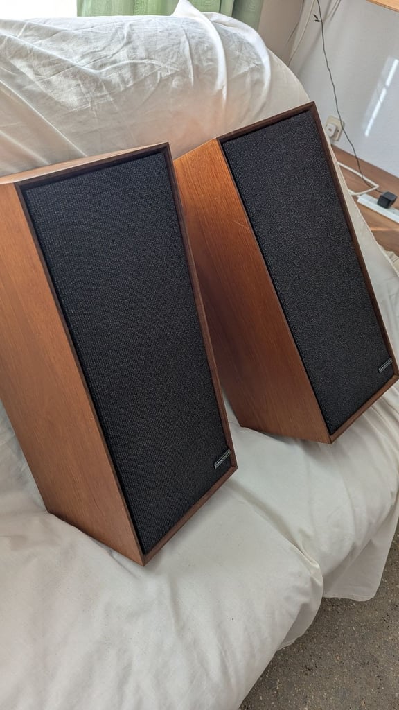 Celestion speakers x2 in Teak casing