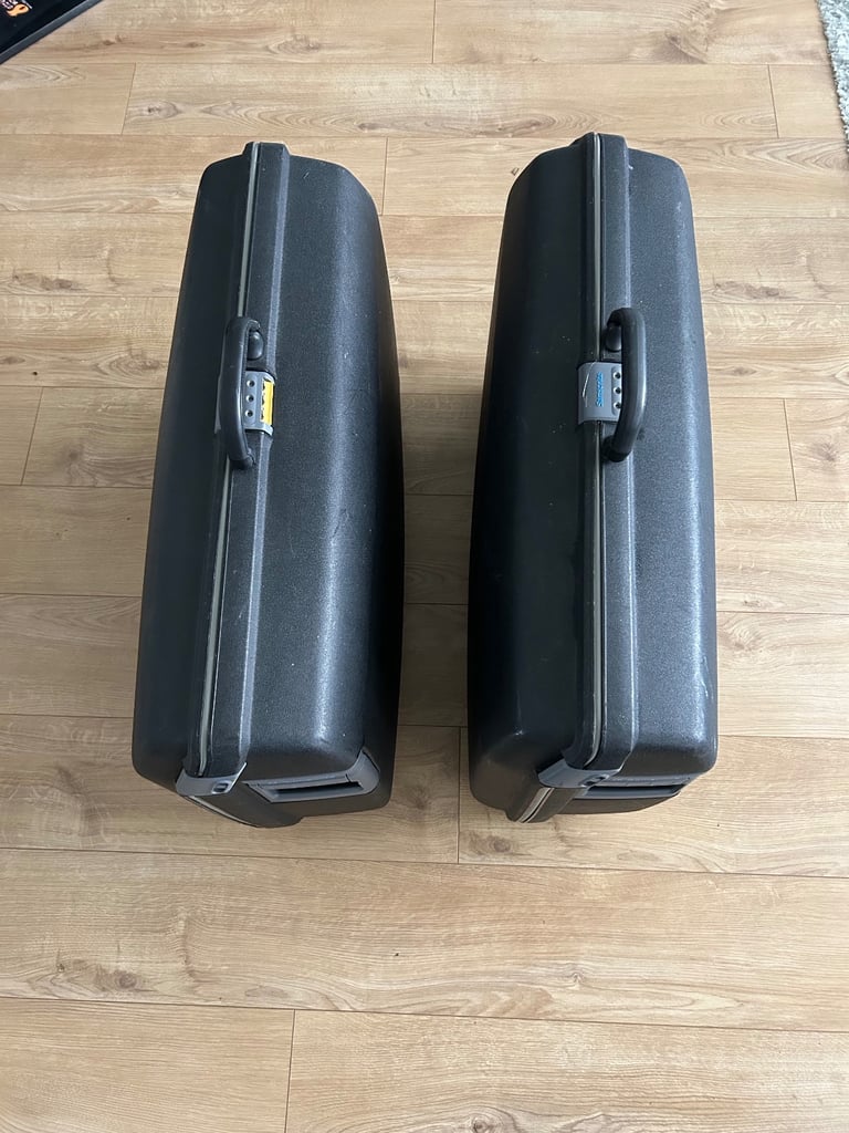 Samsonite hard shell suitcases 