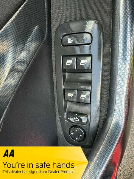 Peugeot 2008 ALLURE