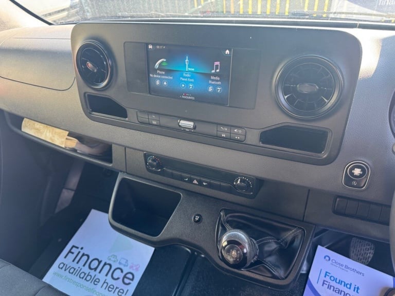 Mercedes-Benz Sprinter 3.5t H2 L2 Progressive Van++1 OWNER++CRUISE++REV