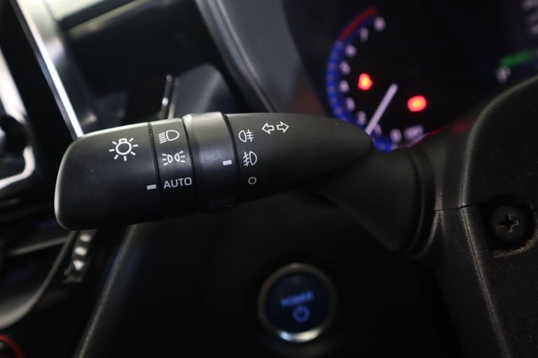 2020 Toyota Corolla 2.0 VVT-h Design Touring Sports CVT Euro 6 (s/s) 5dr Estate PETROL/ELECTRIC A...