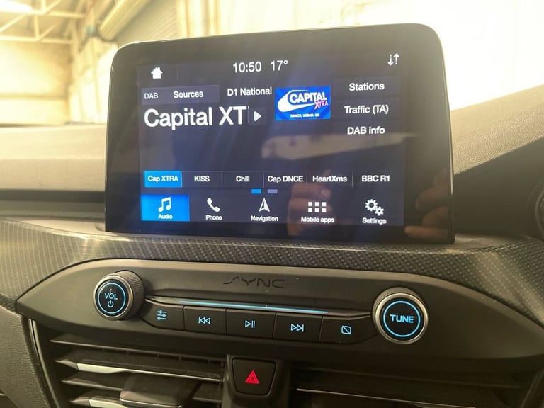 2019 Ford Focus 1.0T EcoBoost ST-Line X Hatchback 5dr Petrol Manual Euro 6 (s/s) (125 ps) Hatchba...