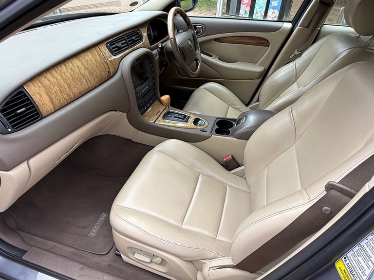 2007 Jaguar S-Type 3.0 S-Type SE V6 Auto 4dr Saloon Petrol Automatic