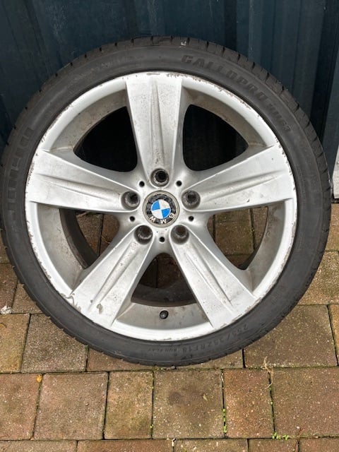 18inch BMW wheels and tyres