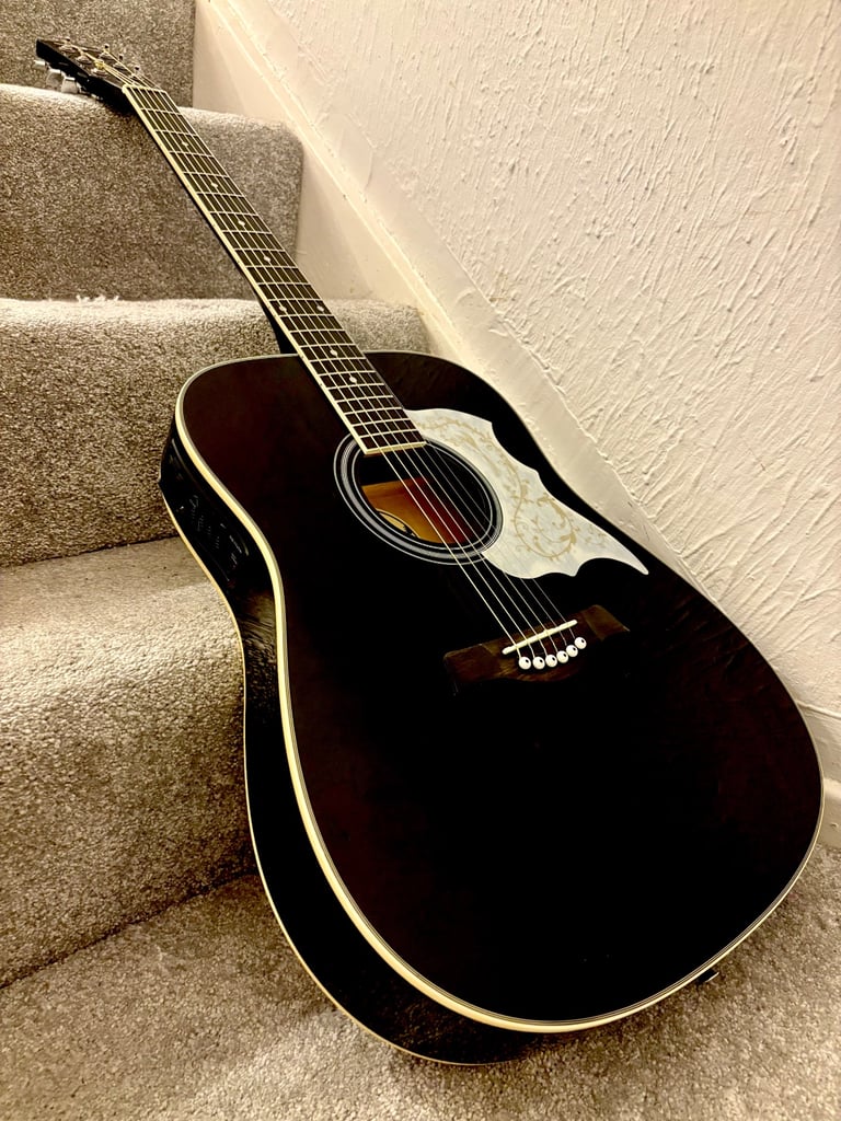 Hummingbird Slimline Electro Acoustic Dreadnought Guitar - Johnny Cash Style 😎🎸🎶