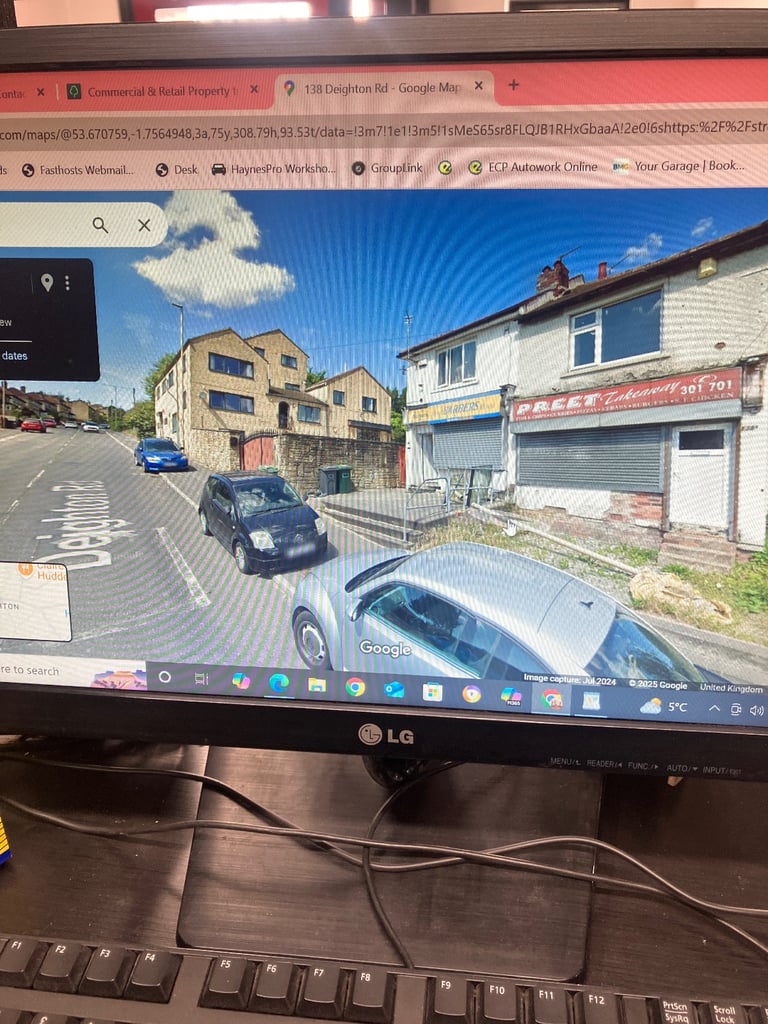 shop to rent barber shop deighton huddersfield