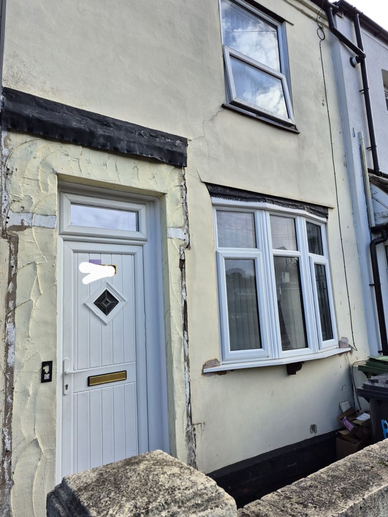 3 bed house available