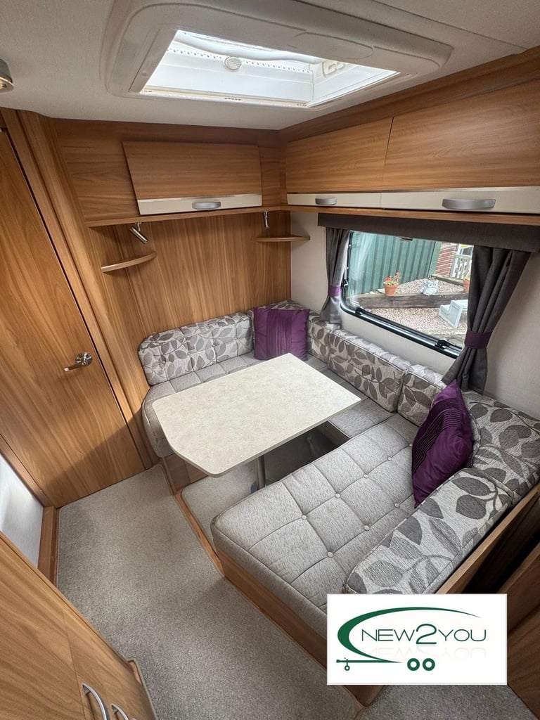 2014 Lunar Quasar 564 4 Berth Caravan + Motor Mover - STOCK NO E229