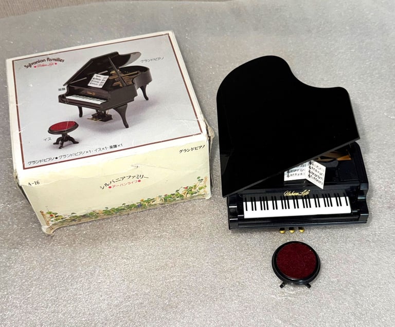 Sylvanian Families Grand Piano