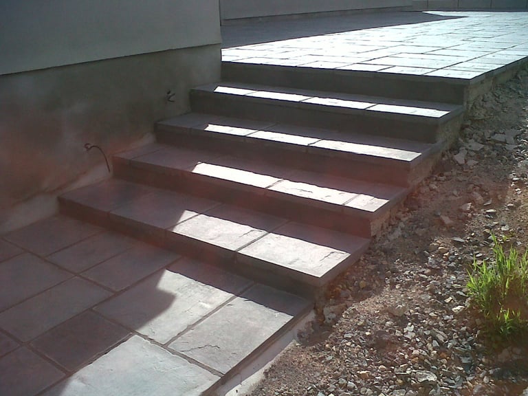 40m2 of charcoal patio slabs DELIVERED anywhere in Northern Ireland