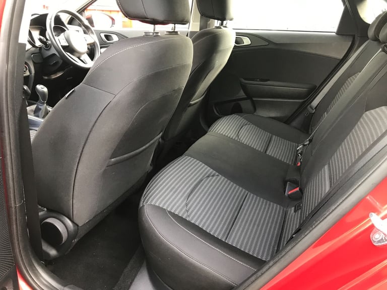 2023 Kia Ceed 1.5T Gdi Isg 2 5Dr Hatchback Petrol Manual