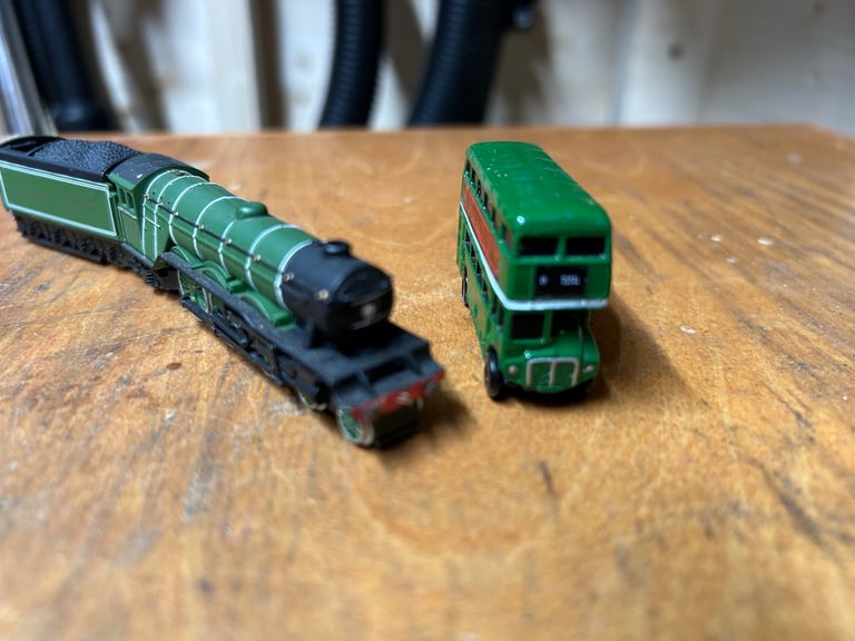image for N gauge bus &steam engine