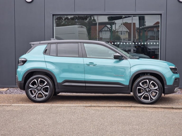 2024 Jeep Avenger 115kW Altitude 54kWh 5dr Auto Hatchback Electric Automatic