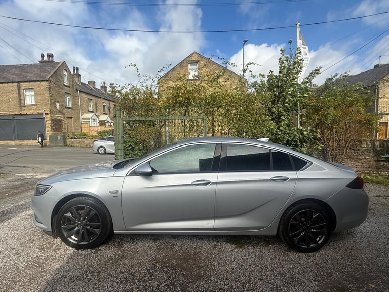 2018 Vauxhall Insignia 1.5i Turbo SRi Grand Sport Euro 6 (s/s) 5dr HATCHBACK Petrol Manual