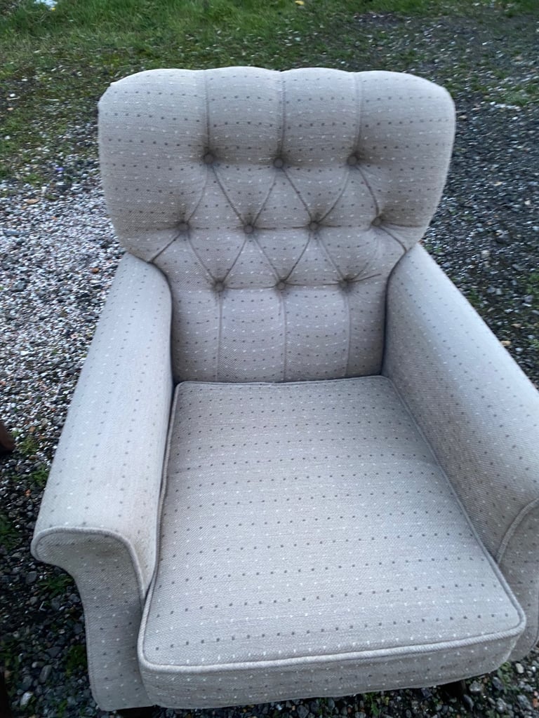 Sofa 2seater and two armchair 