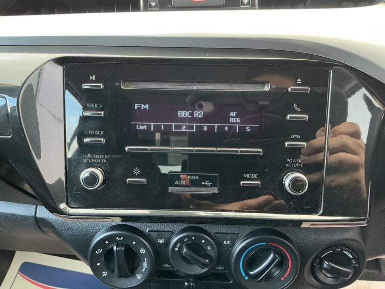 2021 Toyota Hilux 2.4 D-4D Active 4WD Euro 6 (s/s) 4dr PICK UP Diesel Manual