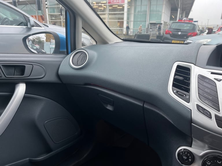 2010 Ford Fiesta 1.25 Zetec 5dr [82] HATCHBACK Petrol Manual