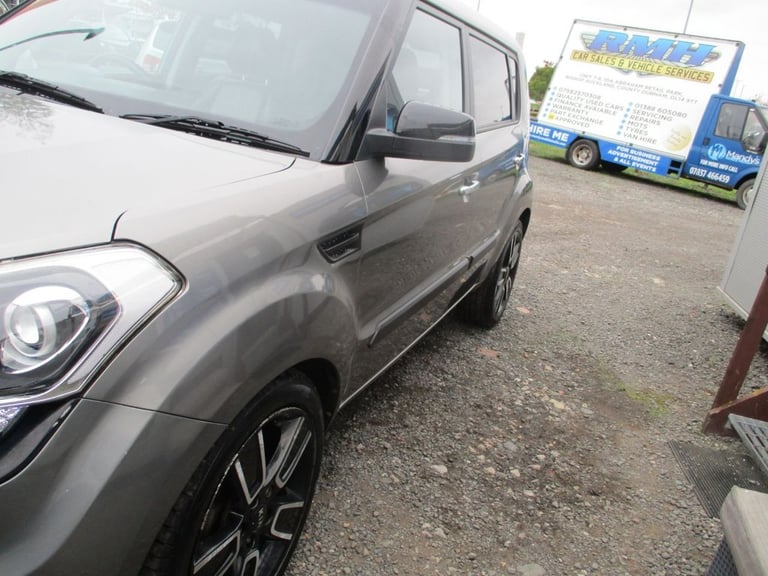2013 Kia Soul 1.6 CRDi Quantum SUV 5dr Diesel Manual Euro 5 (126 bhp) HATCHBACK Diesel Manual