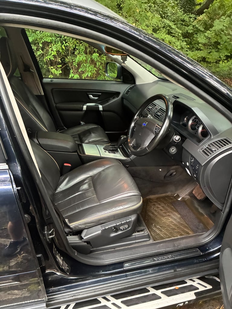 Volvo, XC90, Estate, 2011, Semi-Auto, 2400 (cc), 5 doors
