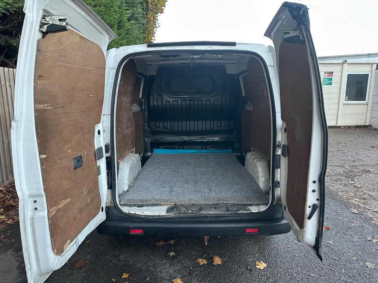 2016 NISSAN NV200 1.5 dCi Acenta Van -  MOT OCT 26 - WARRANTY- Free Delivery! - 