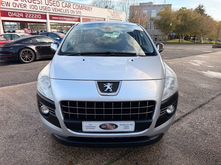2013 Peugeot 3008 1.6 HDi 115 SR 5dr HATCHBACK DIESEL Manual