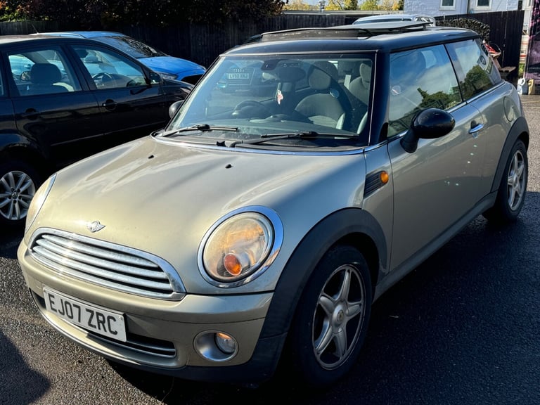 2007 MINI COOPER 1.6 PETROL AUTOMATIC, WOW 54k MILES, PAN SUNROOF, HEATED SEATS