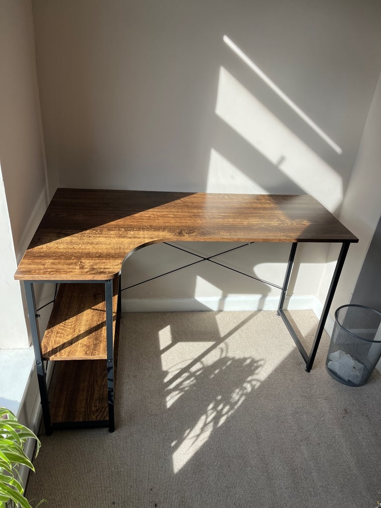 Office corner desk