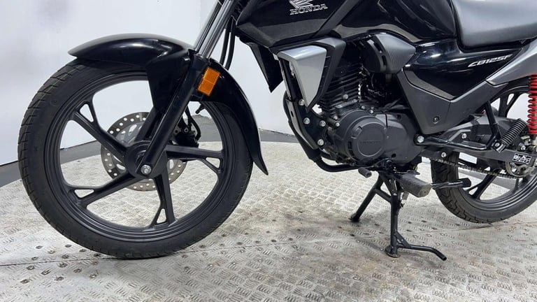 Honda CB 2022 VERY CLEAN LOW MILEAGE 2K 125CC COMMUTER LEARNER BIKE