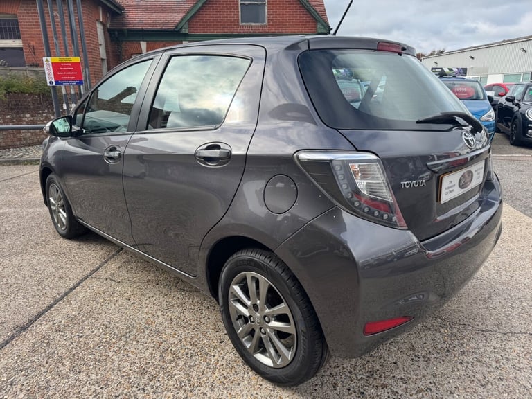 2014 Toyota Yaris 1.33 VVT-I ICON PLUS Hatchback Petrol Manual