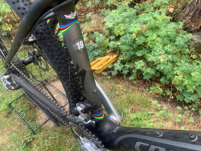 SPECIALIZED STUMPJUMBER MARATHON FULL CARBON 27 SPEED HARDTAIL/MTB,19” FRAME,ELIXIR CR 