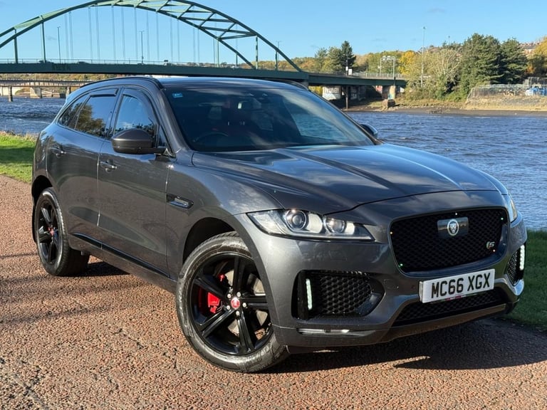 image for 2016 Jaguar F-Pace 3.0 V6 S SUV 5dr Petrol Auto AWD Euro 6 (s/s) (380 ps) Petrol Automatic