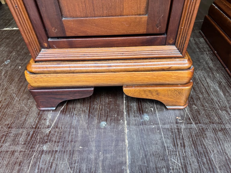 Willis & Gambier Quality made bedside cabinets possible delivery 