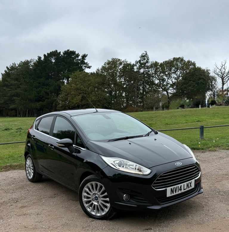 Ford, FIESTA, Hatchback, 2014, Manual, 998 (cc), 5 doors