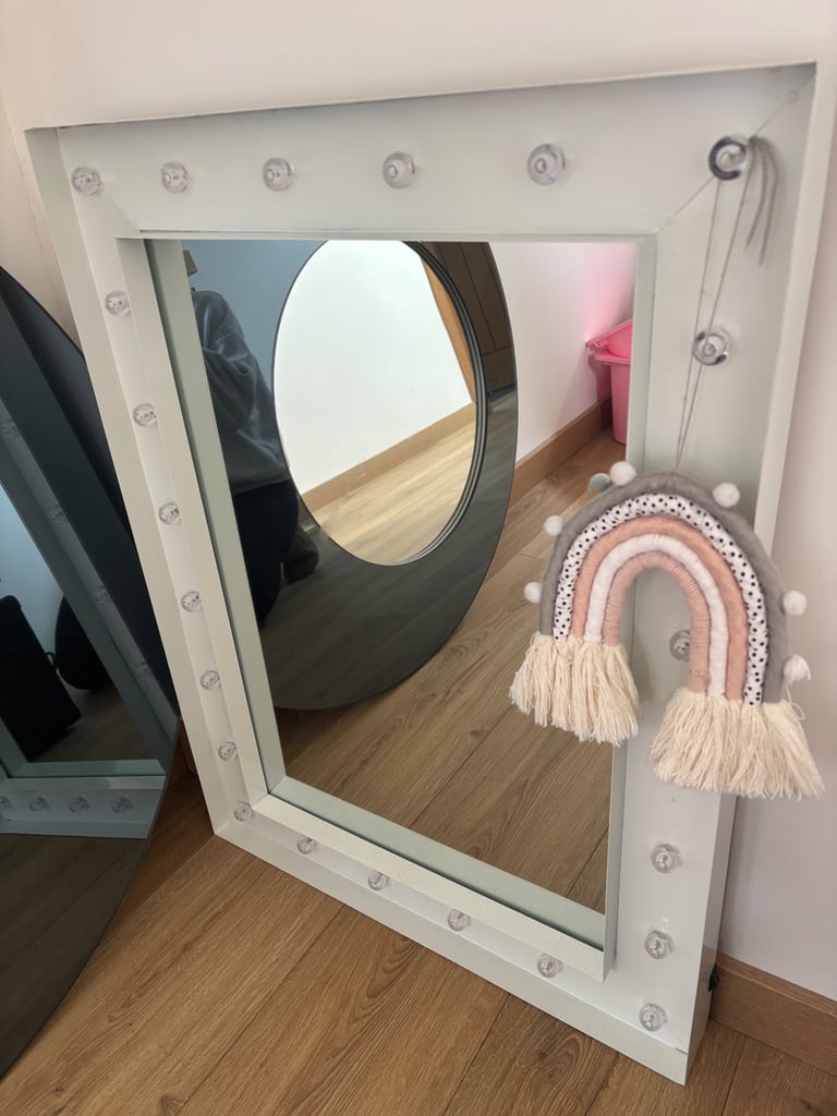 image for Light up mirror