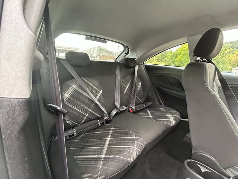 2015 Vauxhall Corsa 1.4 Limited Edition 3dr HATCHBACK PETROL Manual