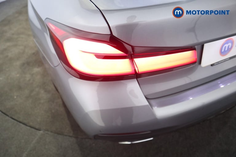 2022 BMW 5 Series 530e M Sport 4dr Auto [Tech Pack] Saloon Hybrid Automatic