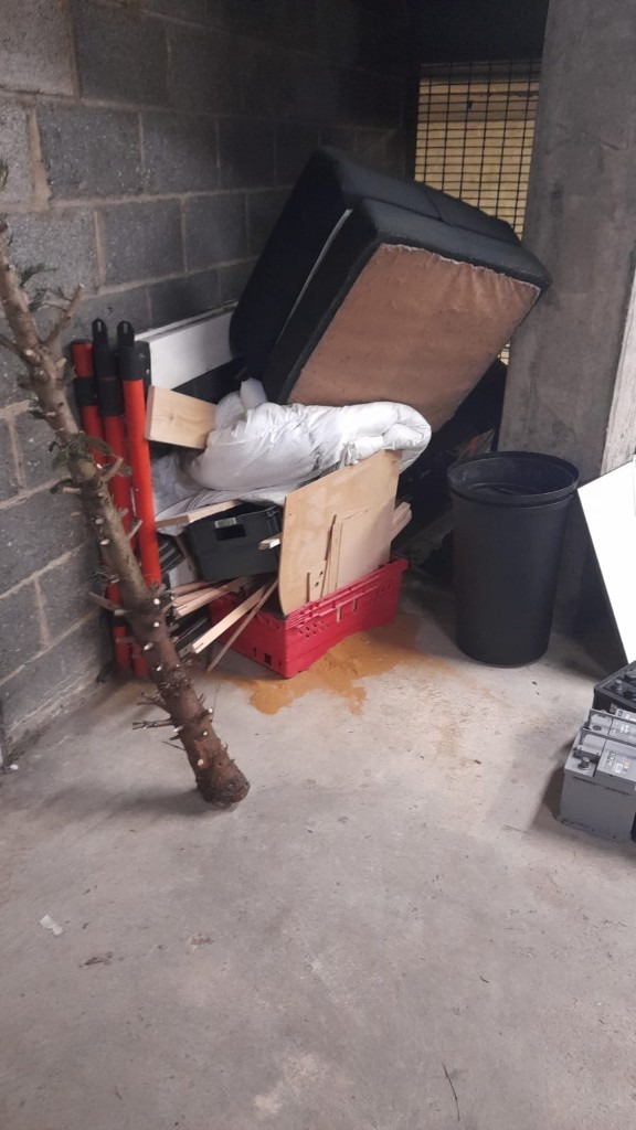 House/Property Clearance, Wastage Rubbish Removal 