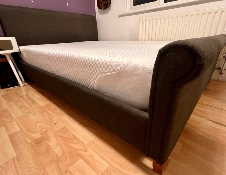 image for Tempur cloud mattress and bed 