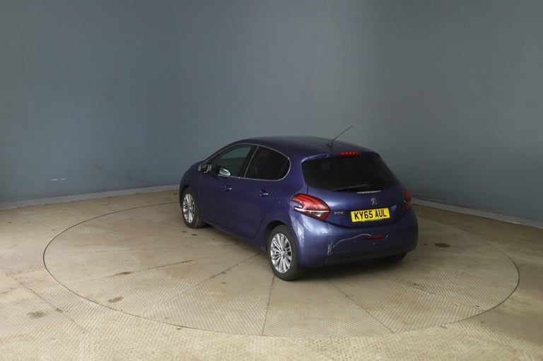 2015 Peugeot 208 1.2 PureTech 82 Allure 5dr HATCHBACK PETROL Manual