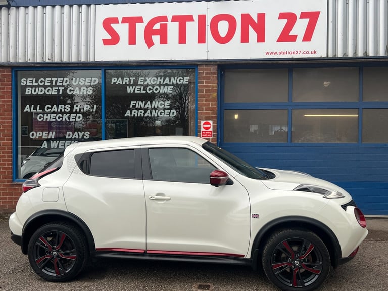 2016 Nissan Juke 1.2 DiG-T Tekna 5dr HATCHBACK Petrol Manual