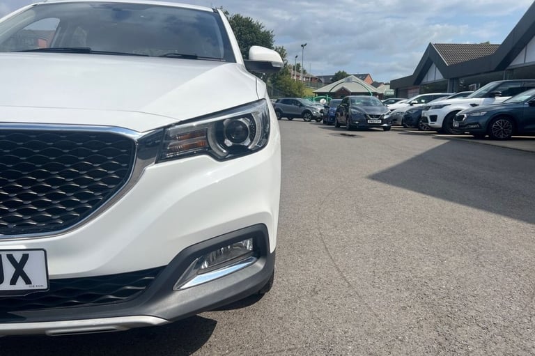 2020 20 MG MG ZS 1.5 VTI-TECH EXCLUSIVE SUV 5DR PETROL MANUAL EURO 6 (S/S) (106 