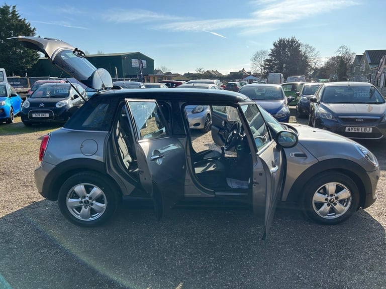 2020 MINI Hatch 1.5 Cooper Classic II 5dr HATCHBACK Petrol Manual