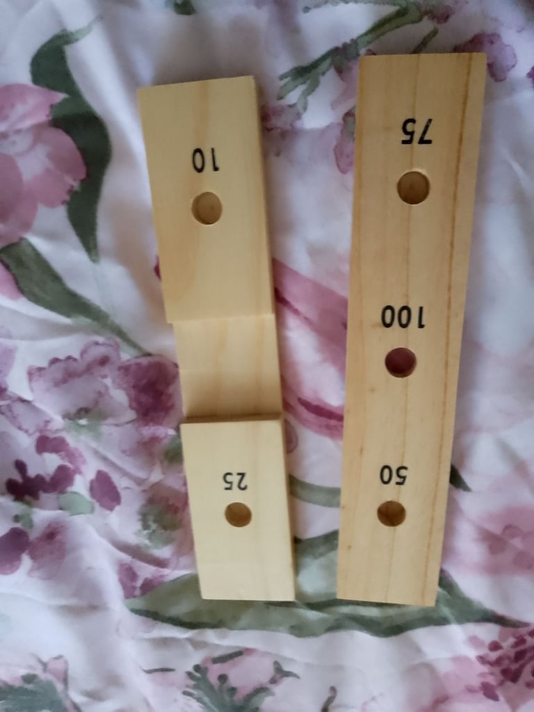 Travel deck quoits game