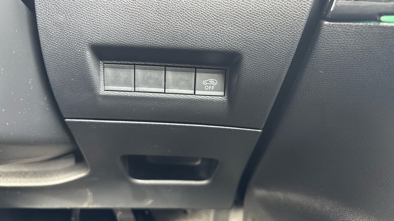 2025 Peugeot 2008 1.2 PureTech GT SUV 5dr Petrol EAT Euro 6 (s/s) (130 ps) SUV Petrol Automatic