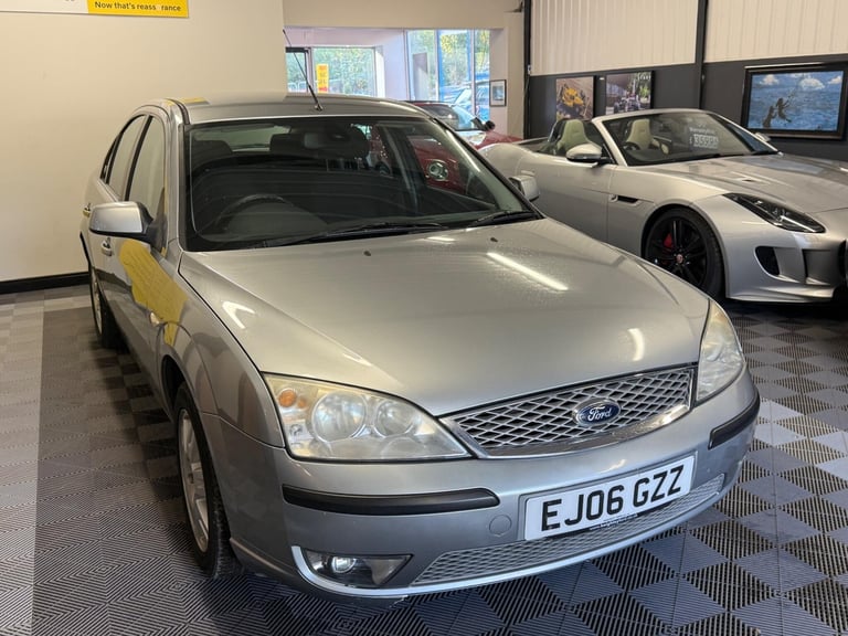 2006 Ford Mondeo 2.0 Ghia 5dr HATCHBACK Petrol Manual