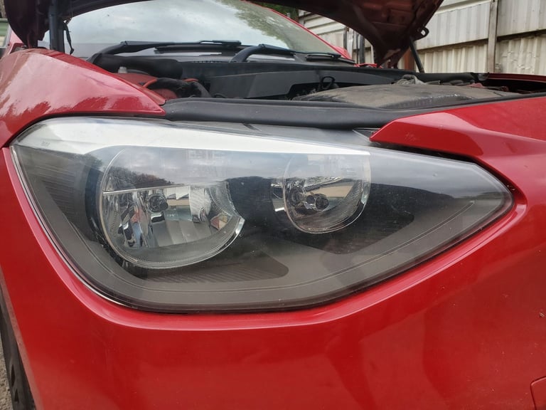 BREAKING : BMW 1  F20 / 11     1.6p  engine: N13B16A , colour: A61