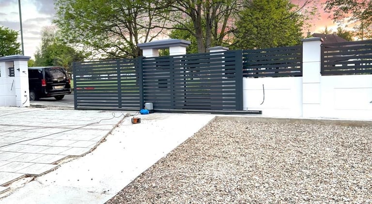 AUTOMATIC GATES