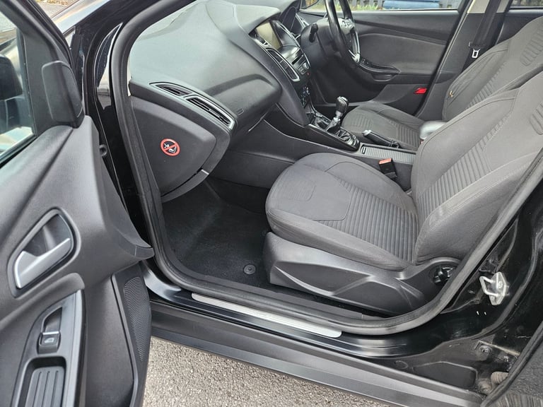 Ford focus 1.0 t TITANIUM X  66 REG ULEZ £30 AYEAR TAX CAMBELT REPLACED 